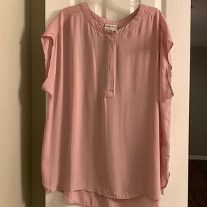 Ava&Viv Size 2XL 3/4 Zip Front Top